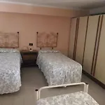 Casa Via Sardegna בית נופש