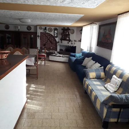 Casa Via Sardegna 시니스콜라